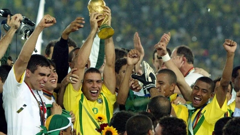 kết quả bóng đá World Cup cho thấy Brazil dẫn đầu với 5 lần vô địch